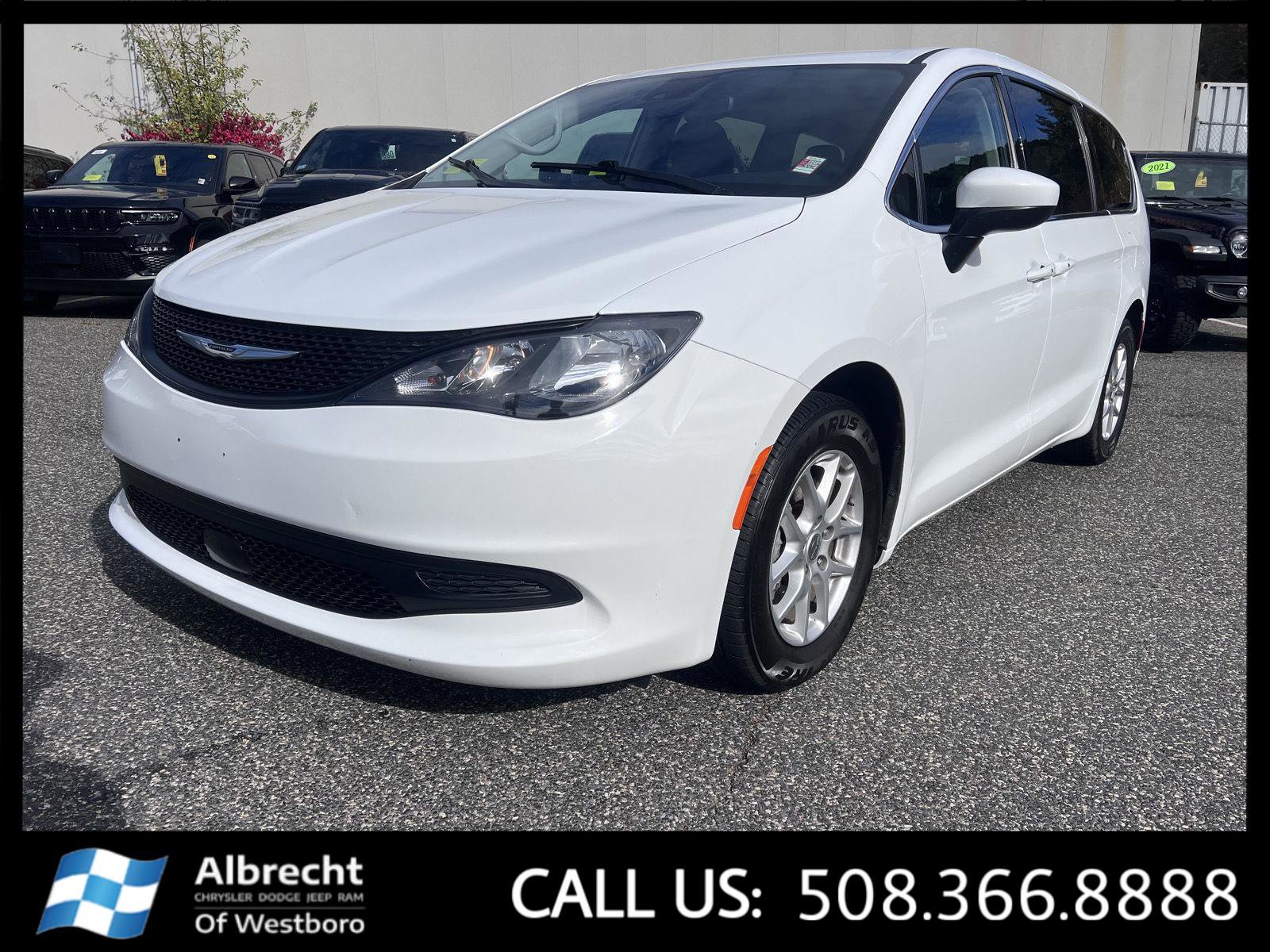 Used 2023 Chrysler Voyager LX