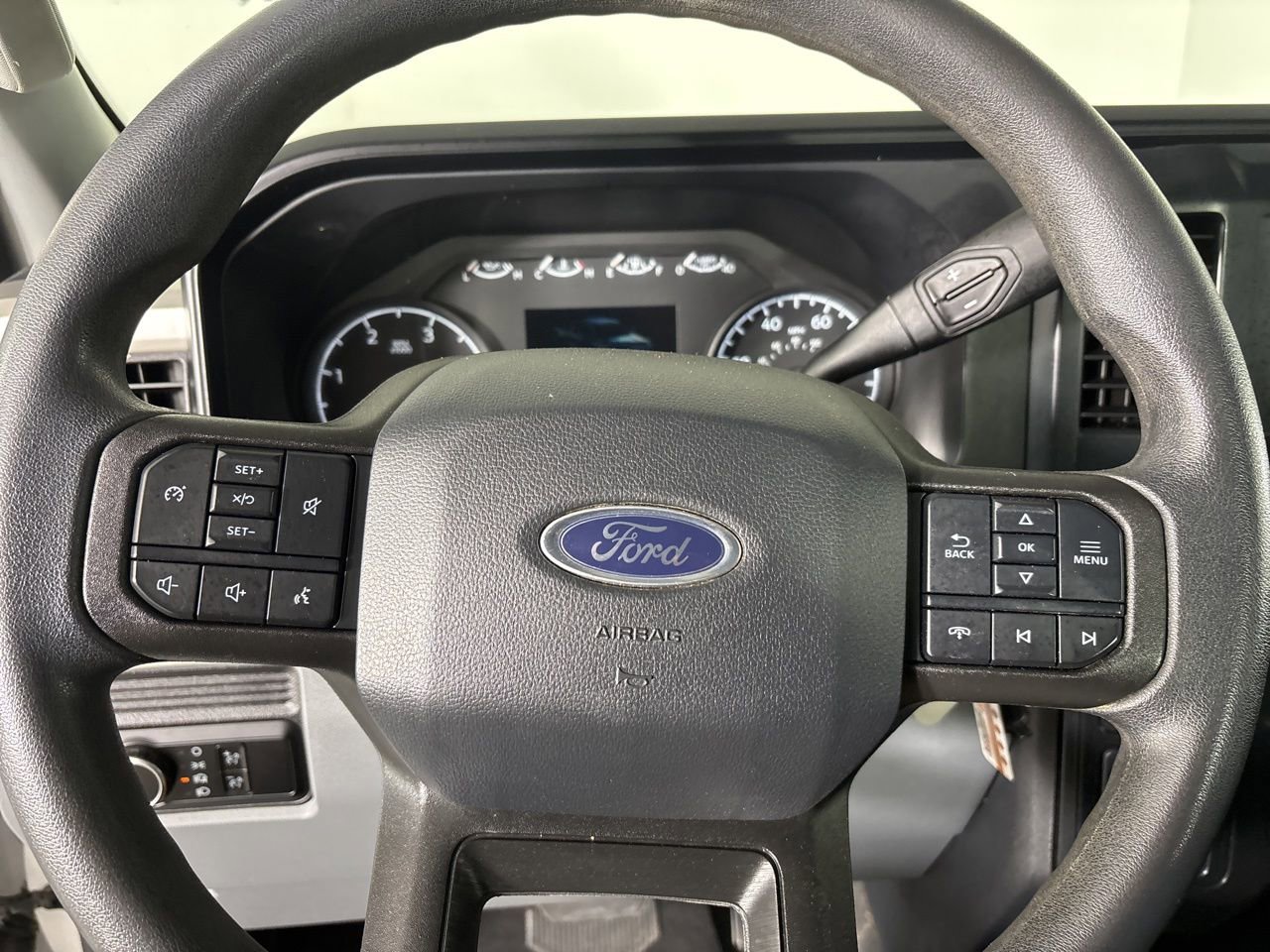 Used 2024 Ford F250 XLT w/ FX4 Off-Road Package image 12