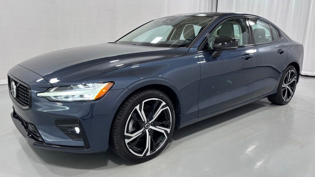 Certified 2024 Volvo S60 B5 Core w/ Climate Package AWD/4WD video 1