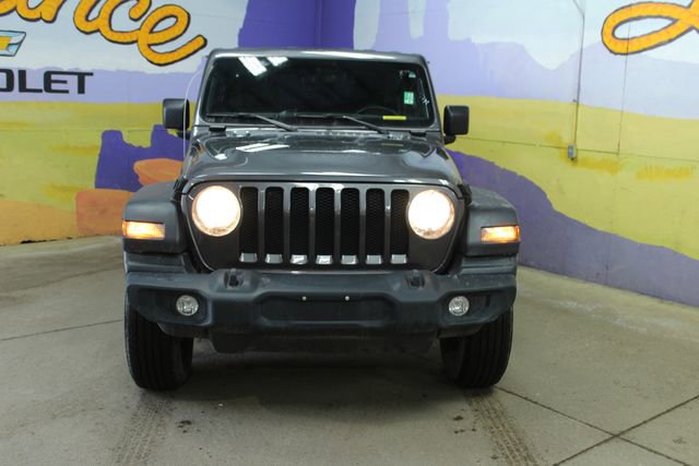 Used 2021 Jeep Wrangler Sport S image 2