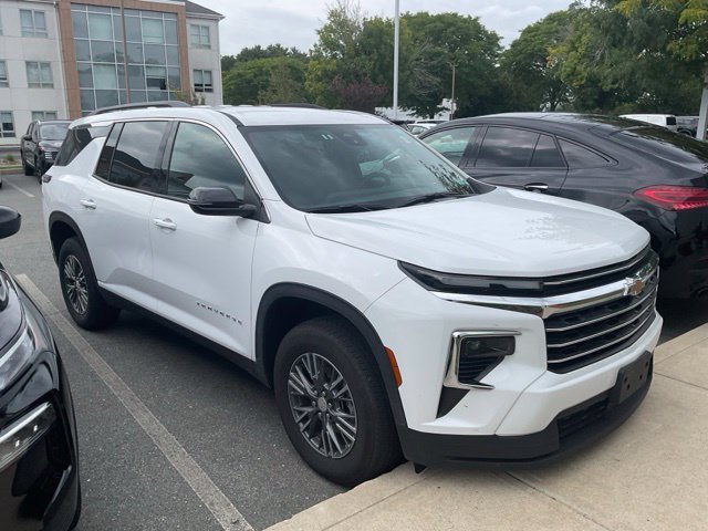 Used 2026 Chevrolet Traverse LT