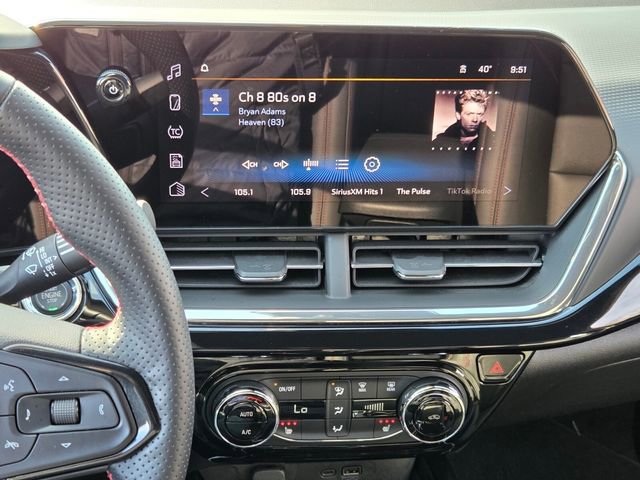 Used 2025 Chevrolet Trax RS w/ Driver Confidence Package image 22