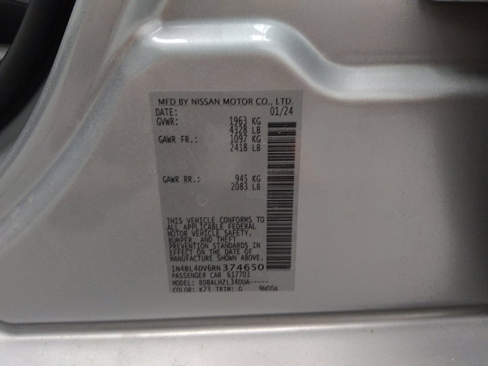 Used 2024 Nissan Altima 2.5 SV image 33