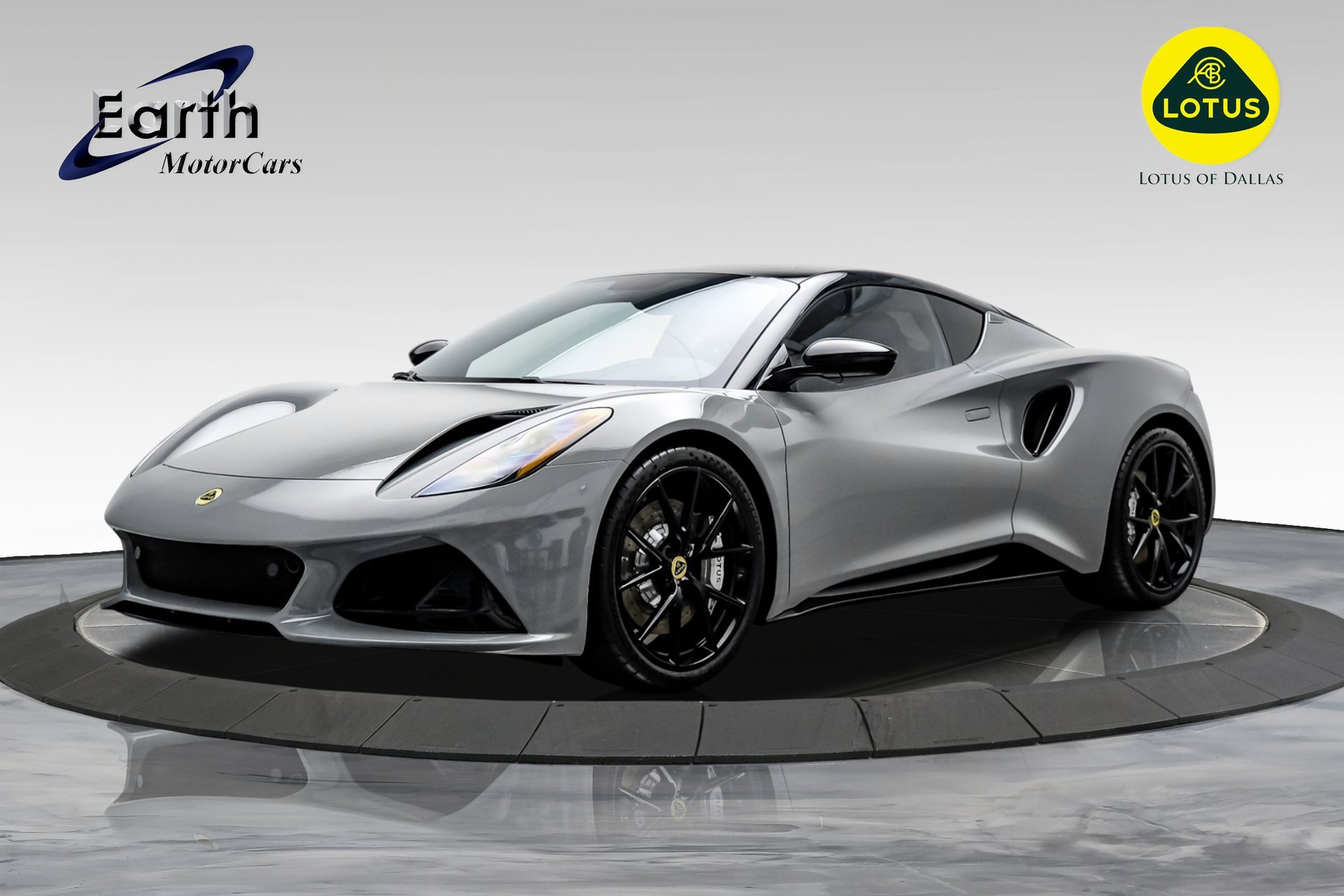 Used 2024 Lotus Emira First Edition image 1