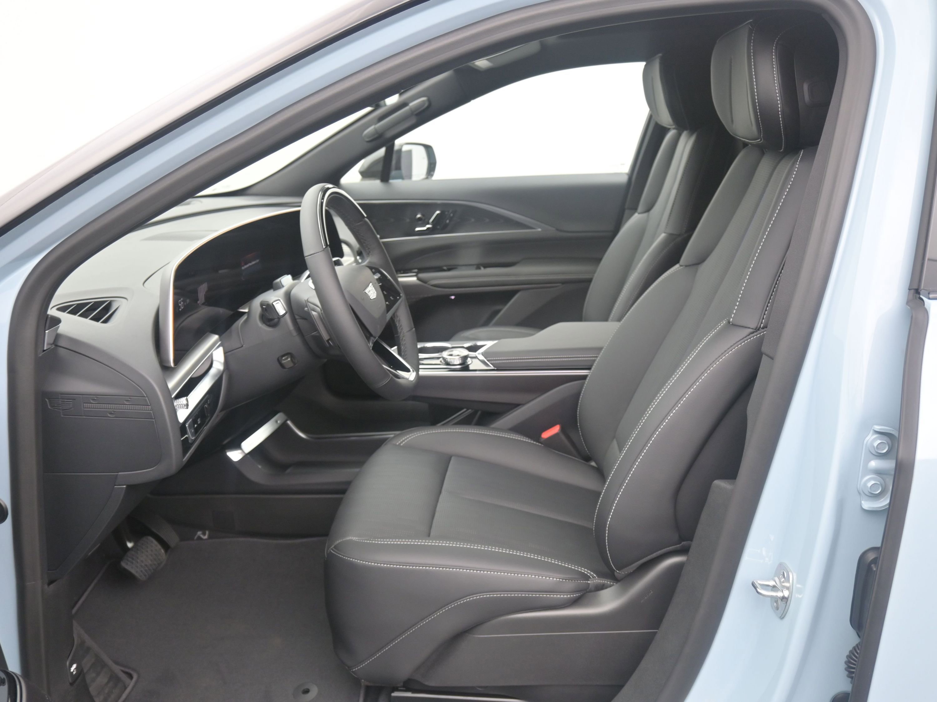 New 2026 Cadillac Lyriq Sport image 11