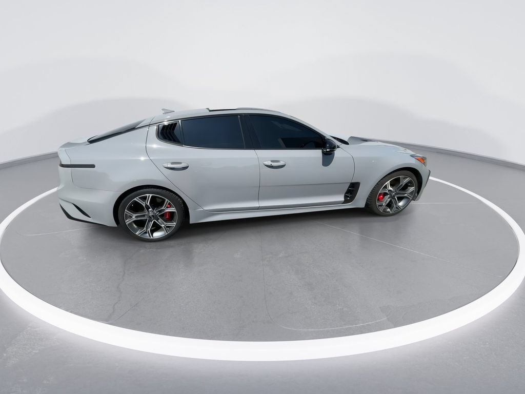 Used 2021 Kia Stinger GT1 AWD/4WD image 9