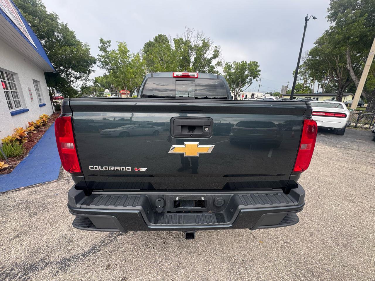 Used 2017 Chevrolet Colorado Z71 AWD/4WD image 8