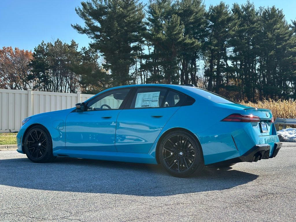 New 2026 BMW M5 w/ Executive Package image 5
