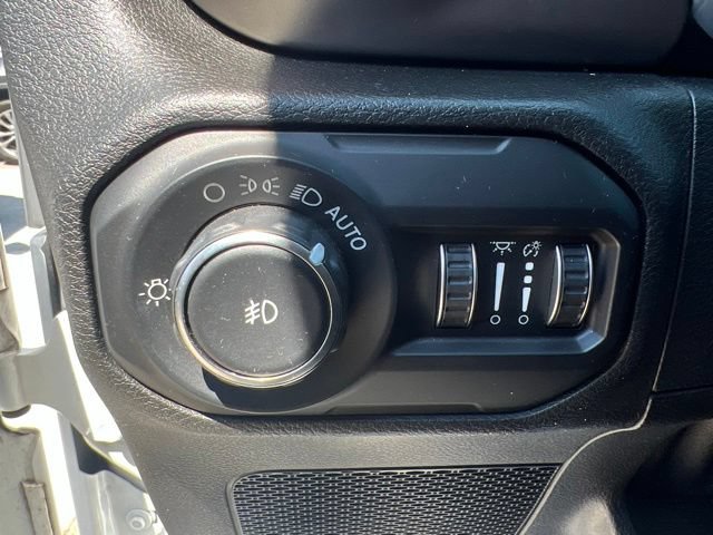 Certified 2019 Jeep Wrangler Unlimited Sport S AWD/4WD image 16