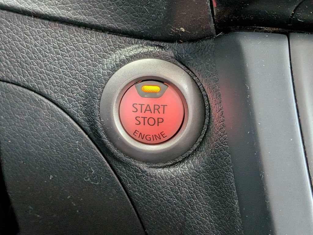 Used 2019 Nissan Sentra SV FWD image 26