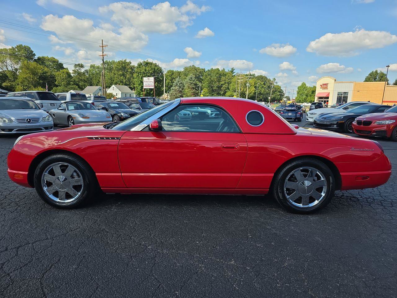 Used 2002 Ford Thunderbird RWD image 2
