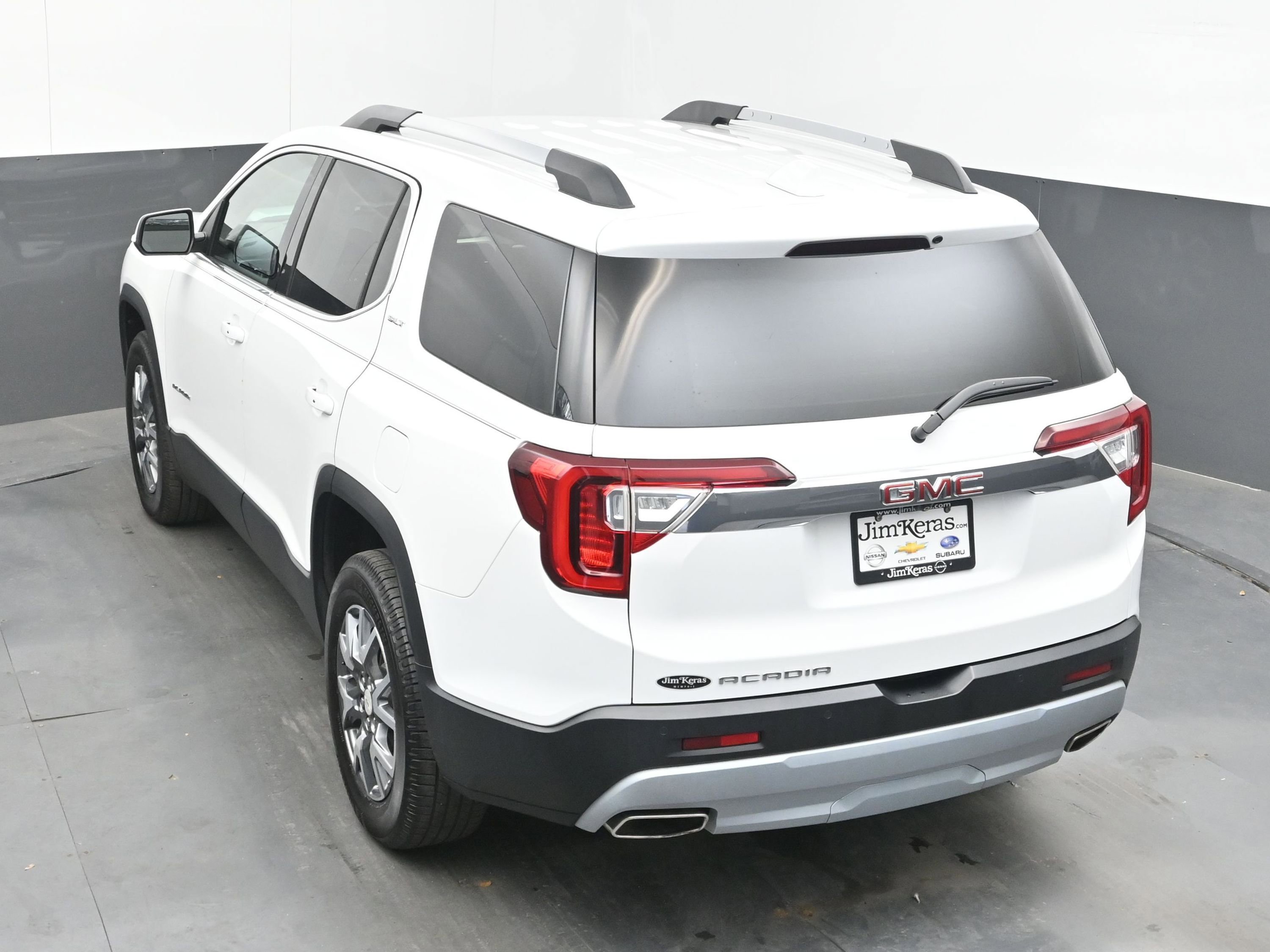 Used 2022 GMC Acadia SLT FWD image 37