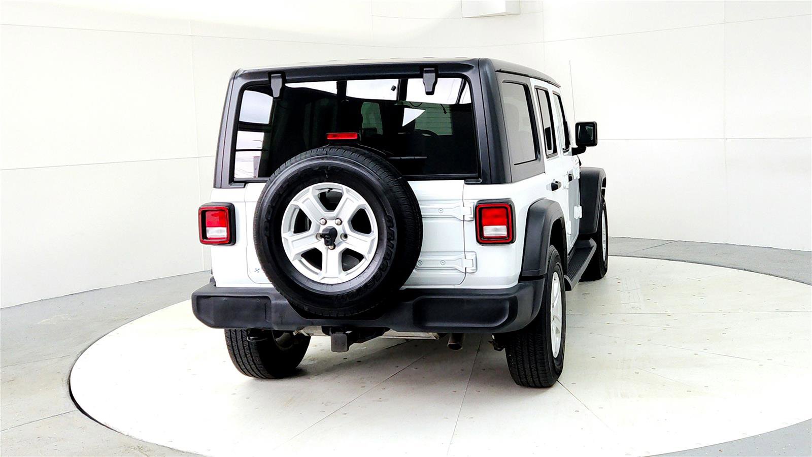 Used 2018 Jeep Wrangler Unlimited Sport S image 5