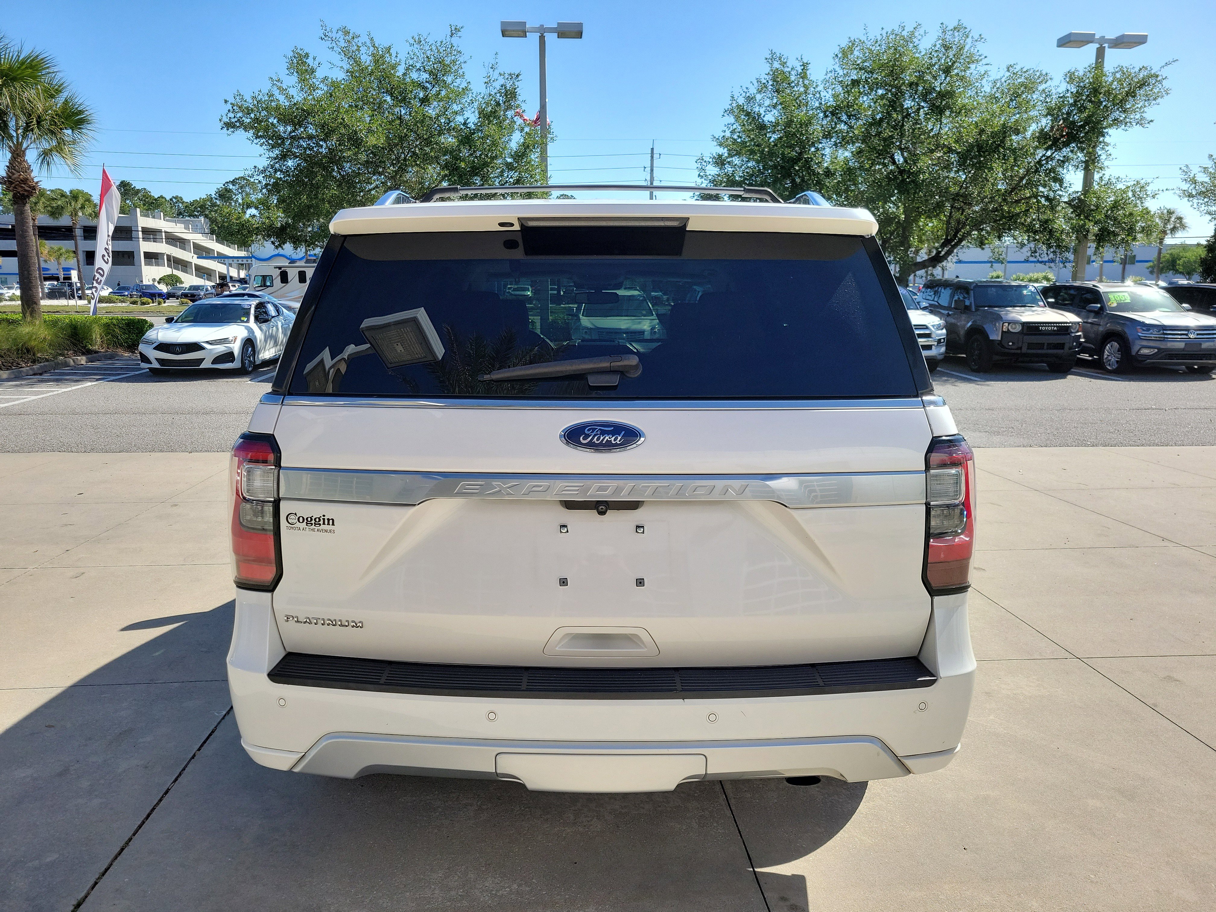 Used 2019 Ford Expedition Platinum RWD image 5