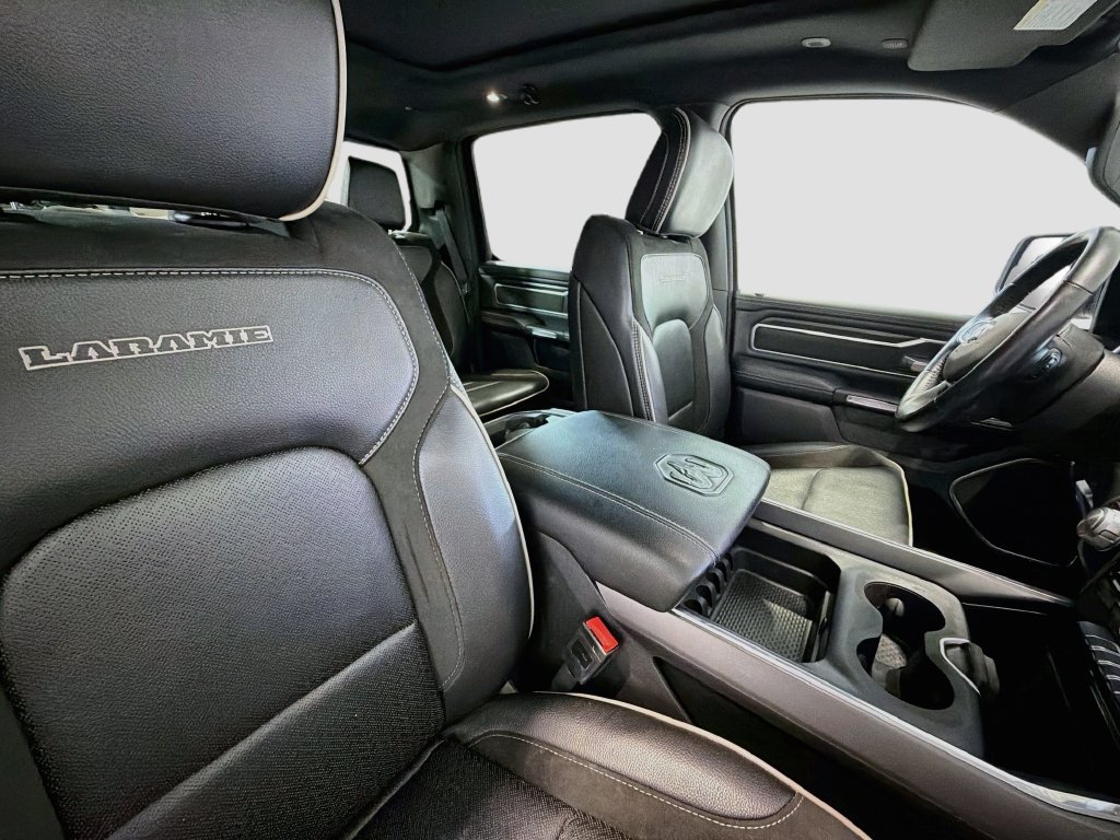 Used 2023 RAM 1500 Laramie AWD/4WD image 30