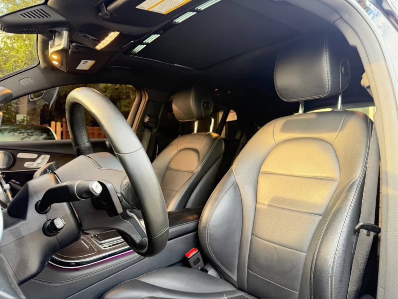 Used 2020 Mercedes-Benz GLC 300 4MATIC Coupe image 13
