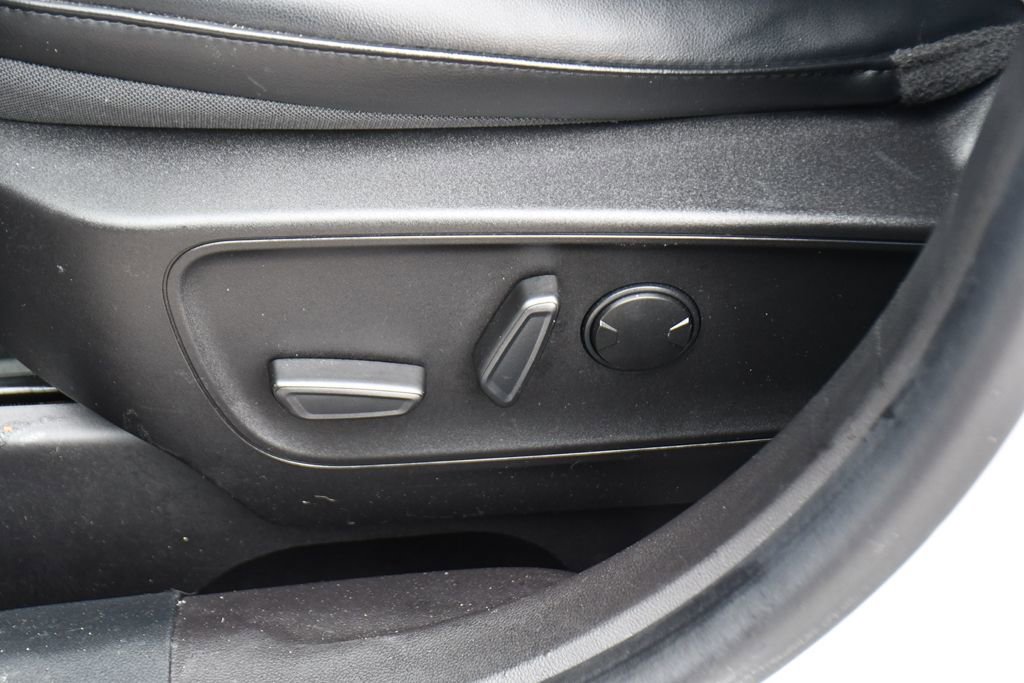 Used 2023 Ford Escape ST-Line Elite image 14