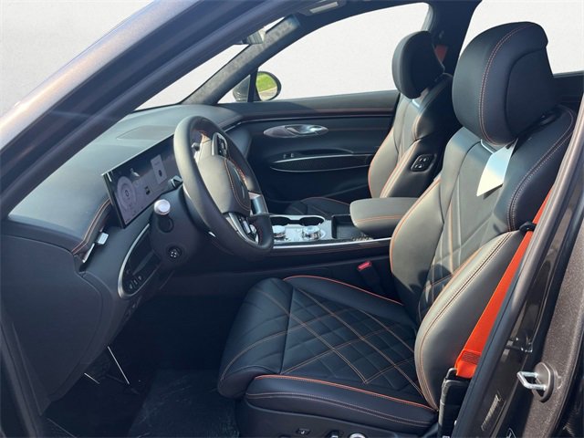 New 2026 Genesis GV70 3.5T Sport Prestige image 9