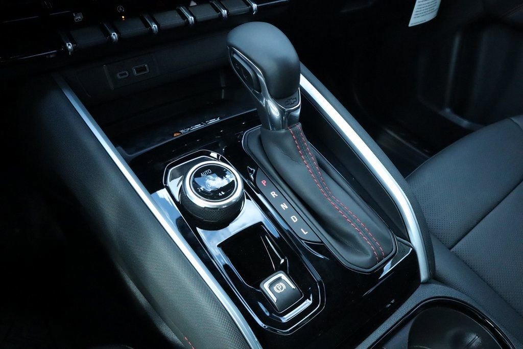 New 2026 Chevrolet Colorado Z71 w/ Technology Package image 13