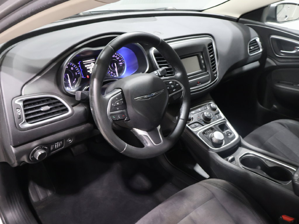 Used 2015 Chrysler 200 Limited w/ Convenience Group FWD image 16