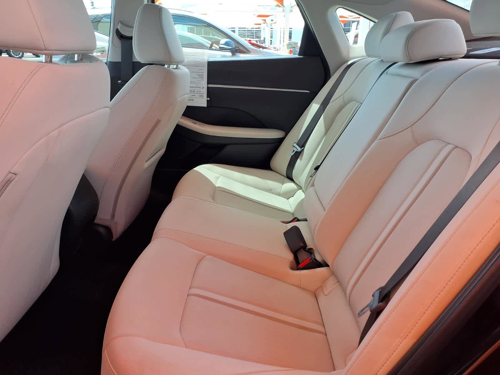 Used 2025 Hyundai Sonata SEL FWD image 20