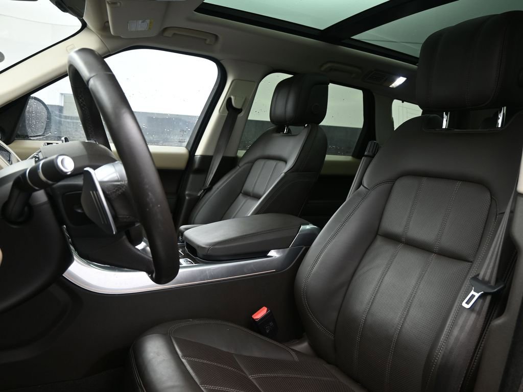 Used 2022 Land Rover Range Rover Sport HSE Dynamic image 15
