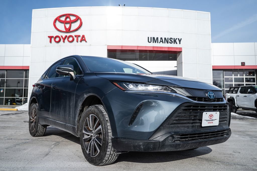 Used 2022 Toyota Venza LE image 40