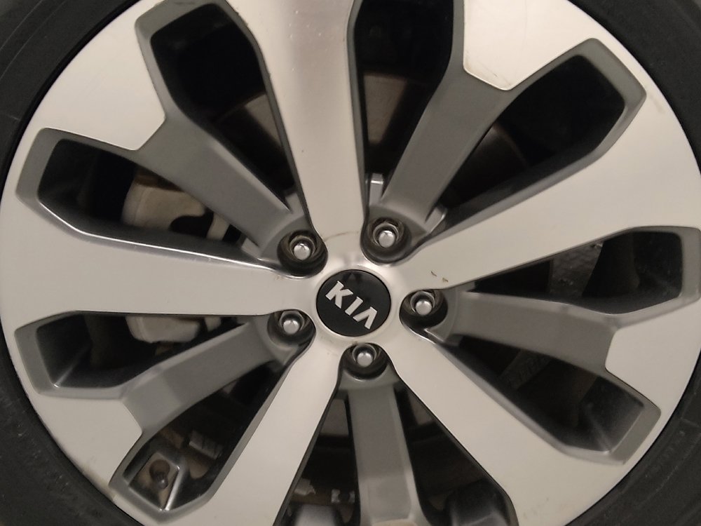 Used 2020 Kia Telluride S FWD image 31