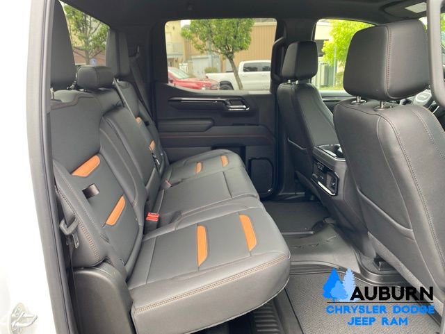 Used 2025 GMC Sierra 1500 AT4 AWD/4WD image 18