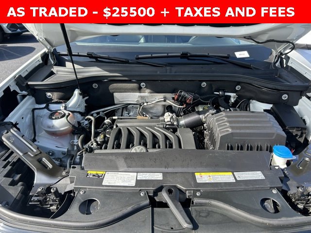 Used 2021 Volkswagen Atlas SEL R-Line image 11