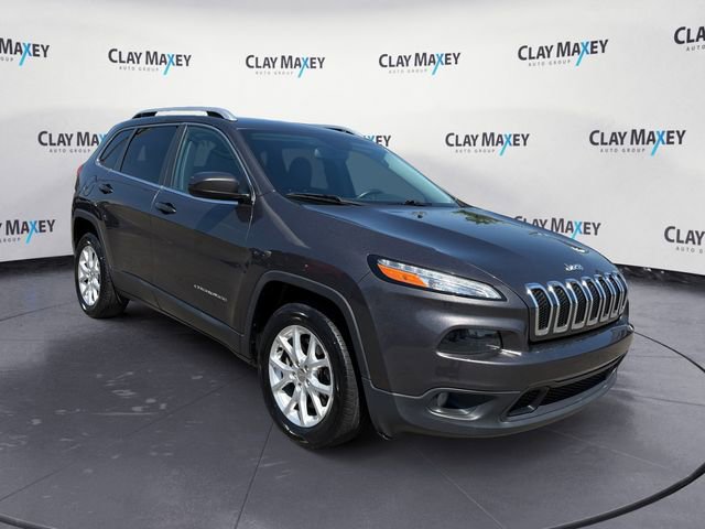 Used 2018 Jeep Cherokee Latitude Plus FWD image 7