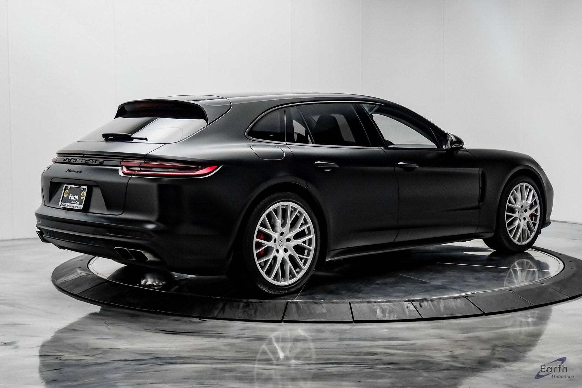 Used 2018 Porsche Panamera Turbo Sport Turismo image 13