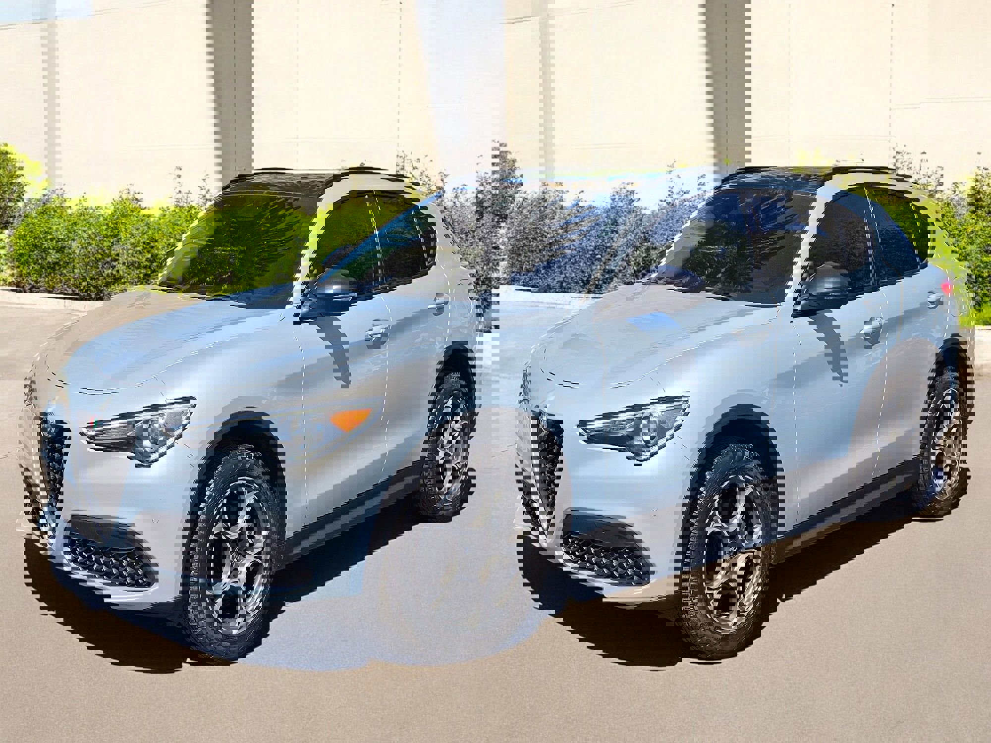 Used 2021 Alfa Romeo Stelvio Sprint w/ Nero Edizione image 7