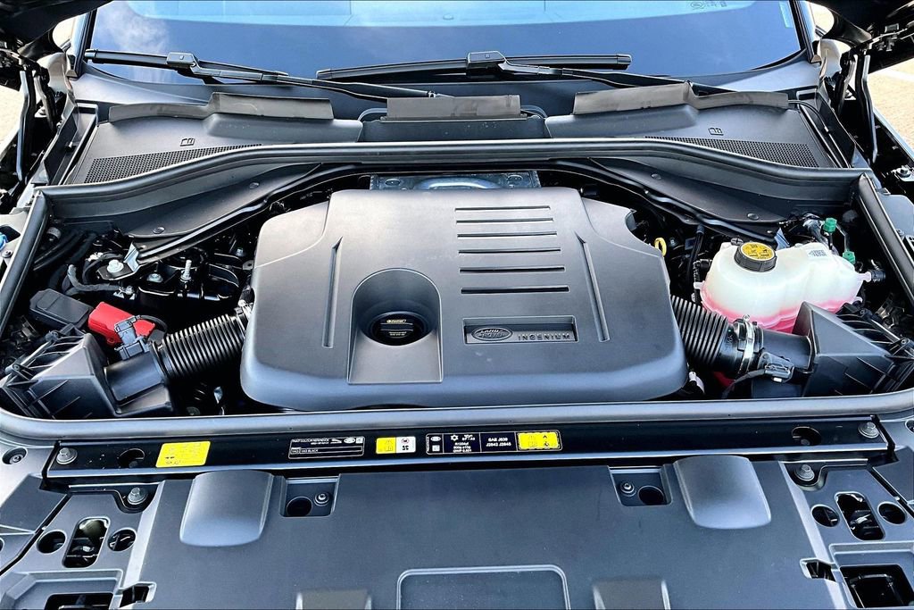 New 2026 Land Rover Range Rover Sport Dynamic SE image 11