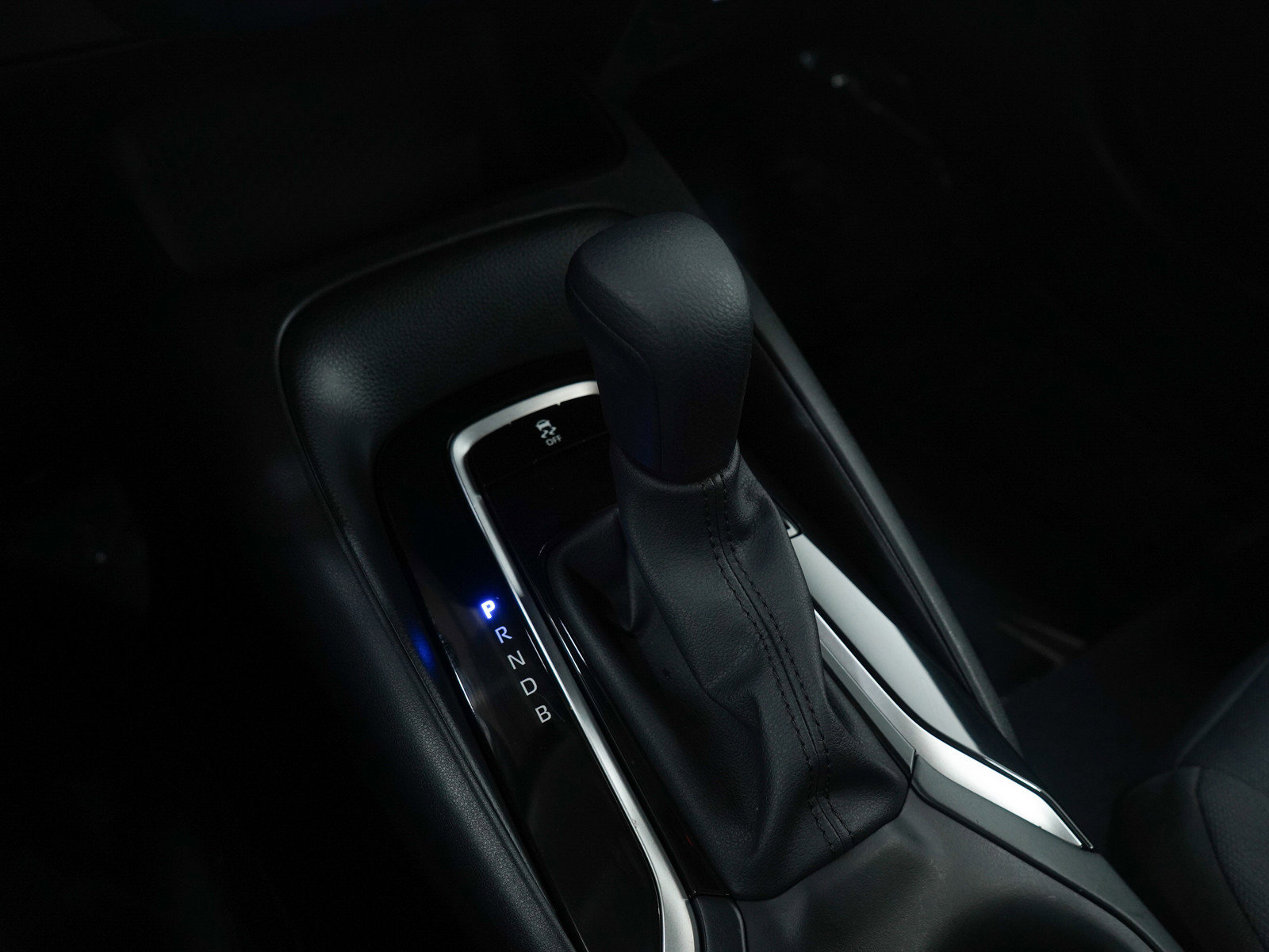 Used 2024 Toyota Corolla LE image 23