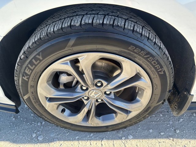 Used 2023 Honda Accord EX image 25