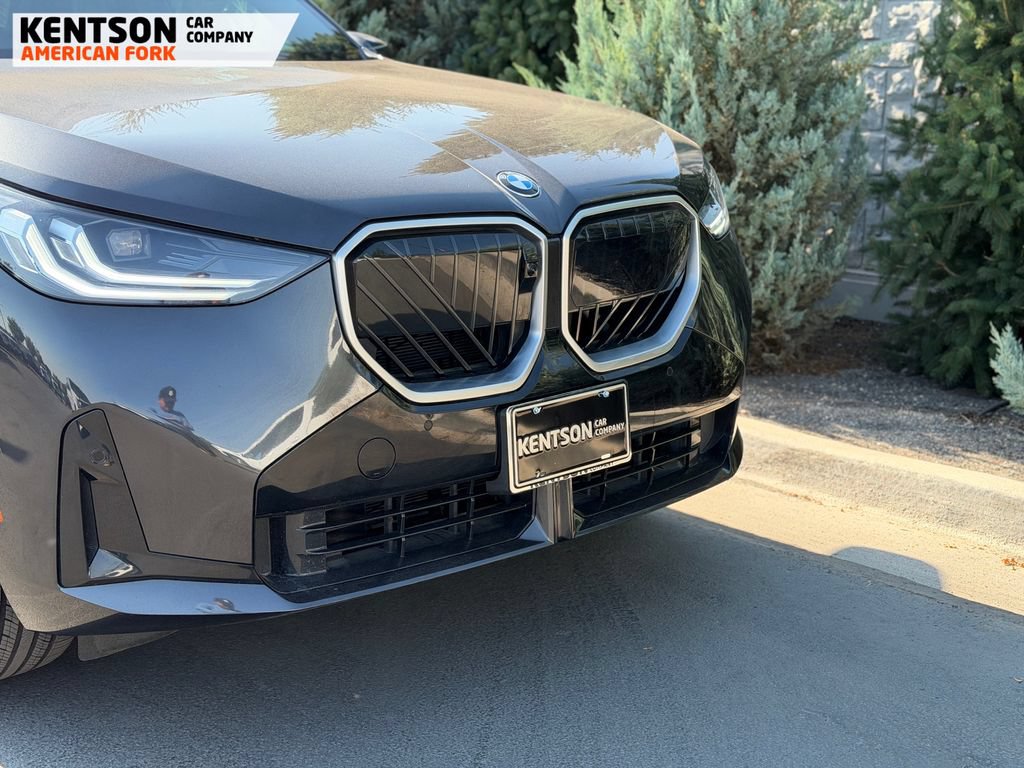 Used 2025 BMW X3 xDrive30i AWD/4WD image 11