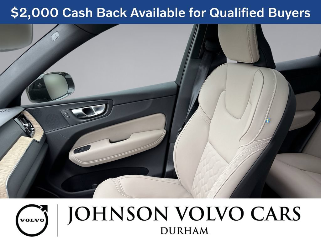 New 2026 Volvo XC60 B5 Plus w/ Protection Package Premier AWD/4WD image 28