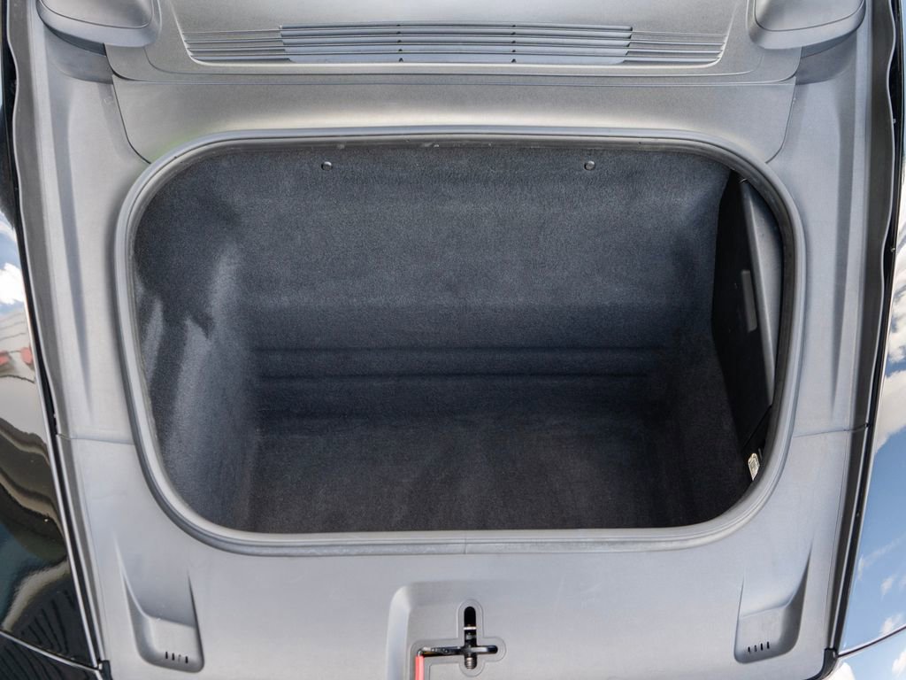 Used 2021 Porsche 911 Carrera image 34
