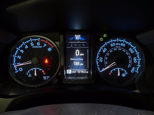 Used 2022 Toyota Tacoma TRD Off-Road AWD/4WD image 17