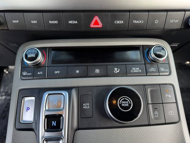 Used 2025 Hyundai Palisade SE image 27