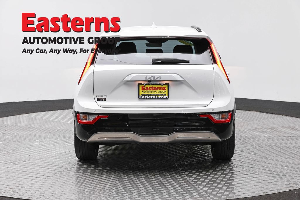 Used 2023 Kia Niro Wind w/ Wind Preserve Package FWD image 8