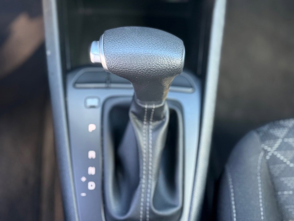 Used 2023 Kia Rio S image 17