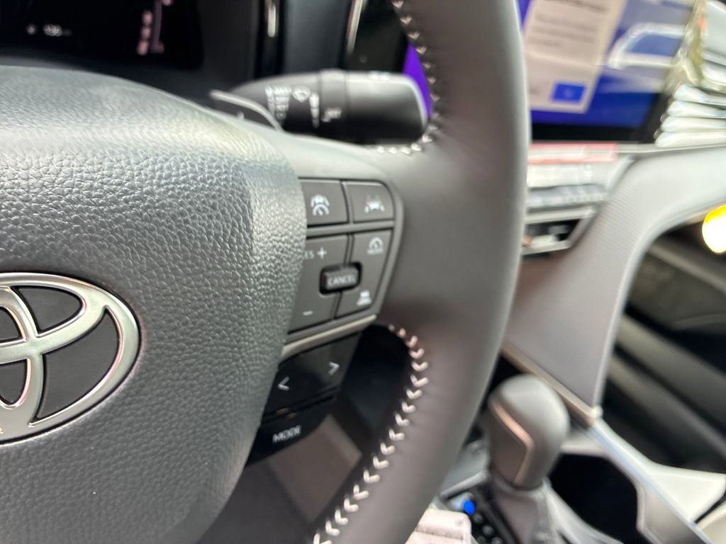 New 2026 Toyota Camry SE FWD image 22