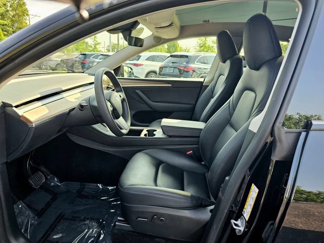 Used 2023 Tesla Model Y Long Range AWD/4WD image 16