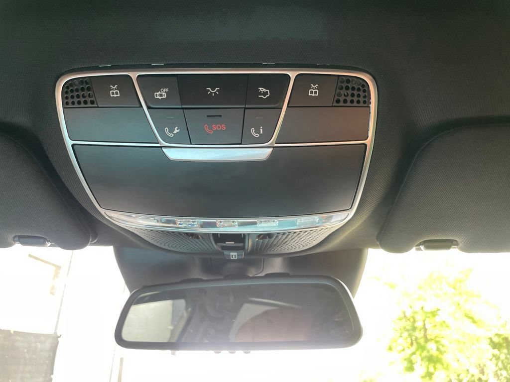 Used 2014 Mercedes-Benz S 550 Sedan image 30