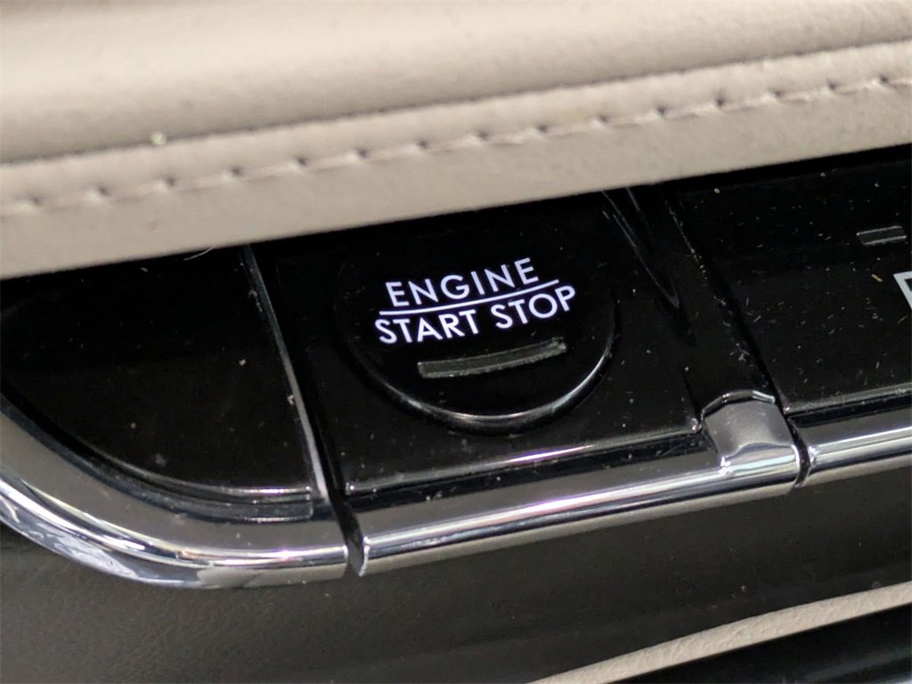 Used 2022 Lincoln Nautilus Reserve image 16