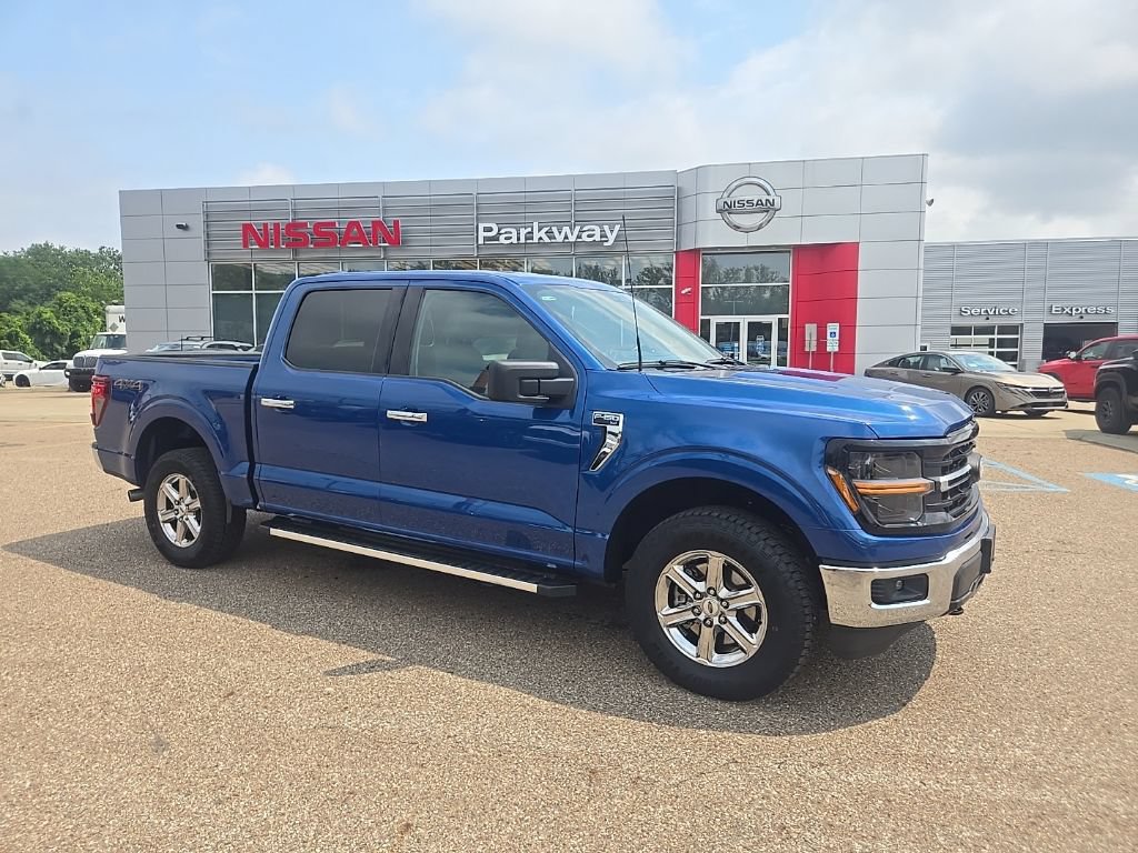Used 2025 Ford F150 XLT w/ Equipment Group 301A Standard AWD/4WD image 1