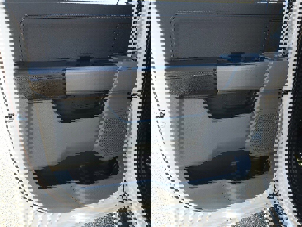 Used 2024 Ford F150 XLT w/ Equipment Group 302A MID image 24