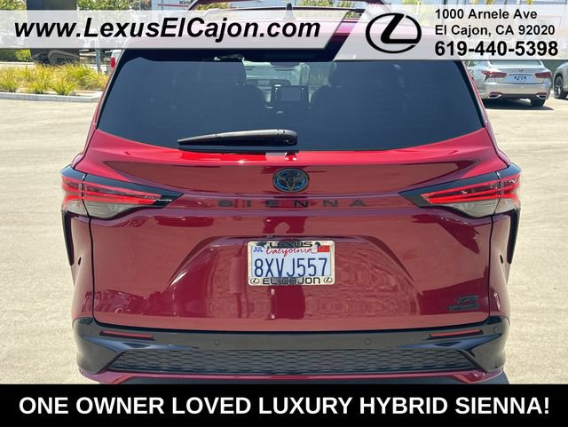 Used 2021 Toyota Sienna XSE w/ XSE Plus Package FWD image 5